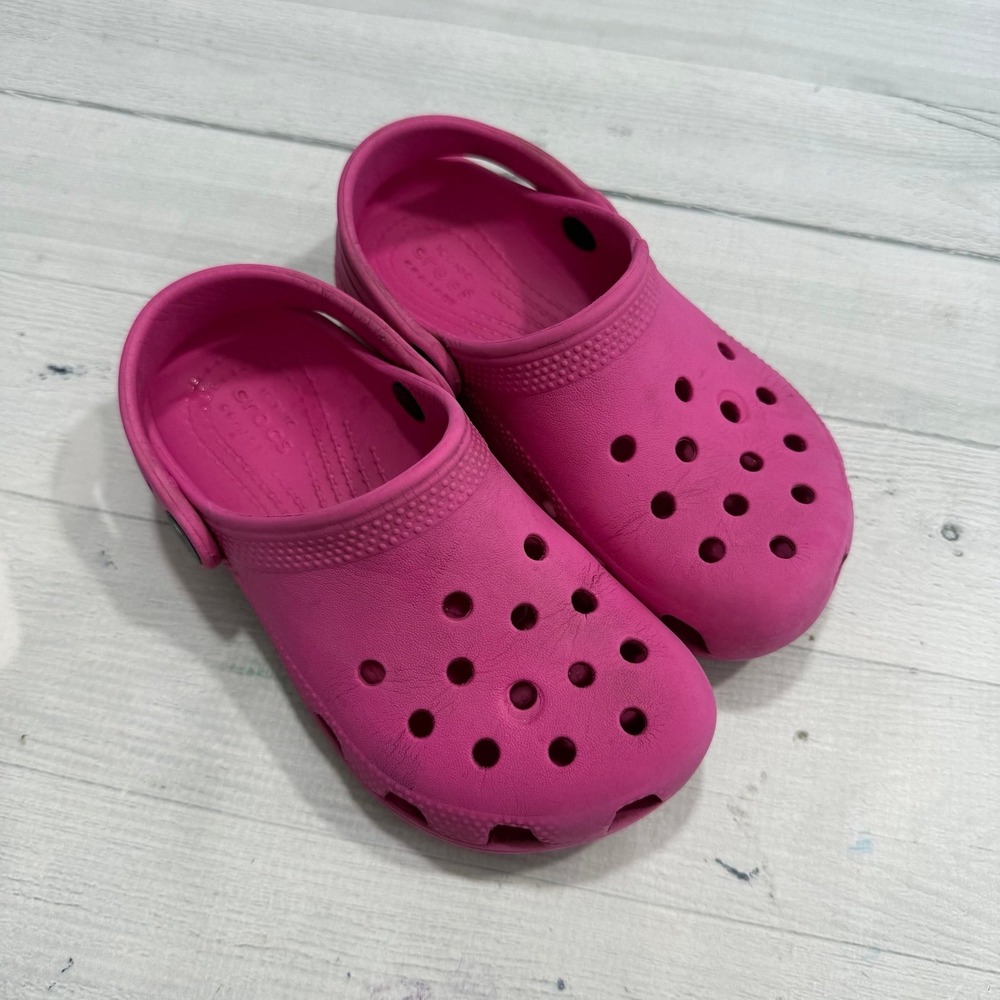 Crocs kids classic clogs pink child size 11